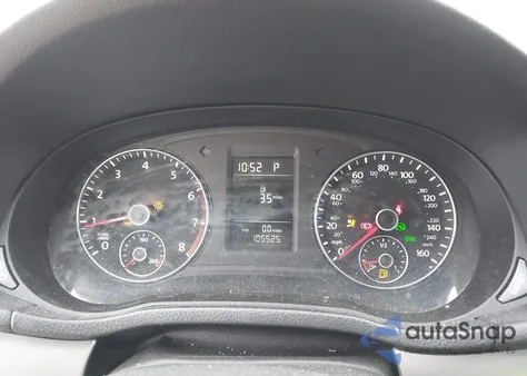 2013 Volkswagen Passat S из США, поврежденный, VIN 1VWAH7A3XDC115902